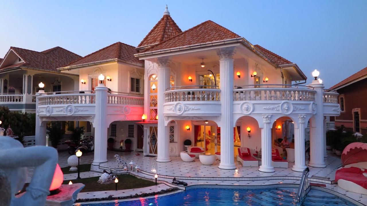 Empire Land Luxury Tropical Walking Street 4 Bedrooms *